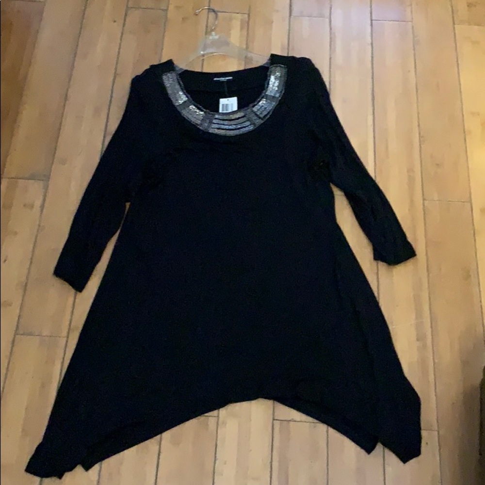 Black shirt